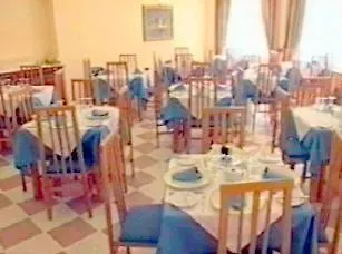 Hotel Kross Altos De Istan