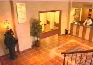 Kross Altos De Istan Hotel