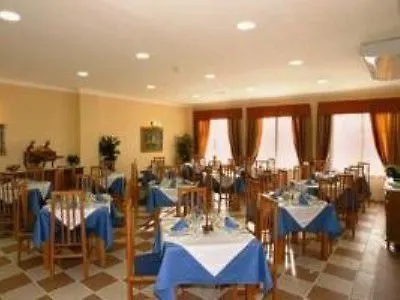 Hotel Kross Altos De Istan
